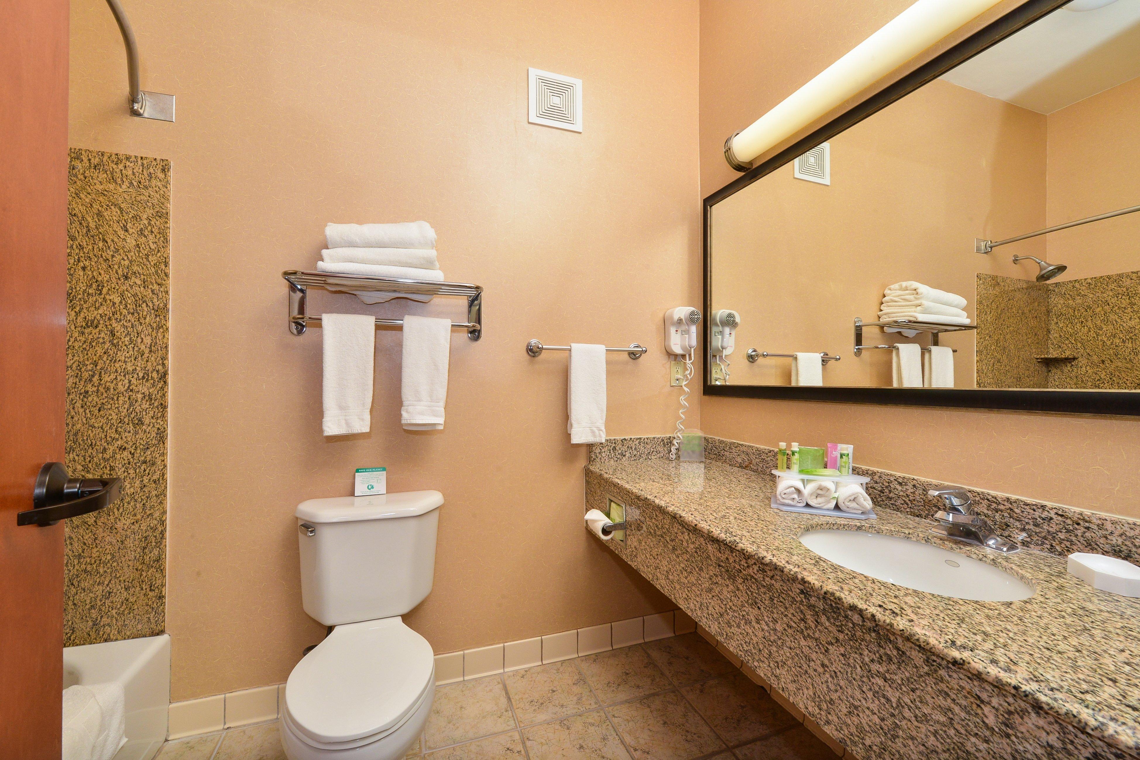 Holiday Inn Express Vancouver North By Ihg Dış mekan fotoğraf