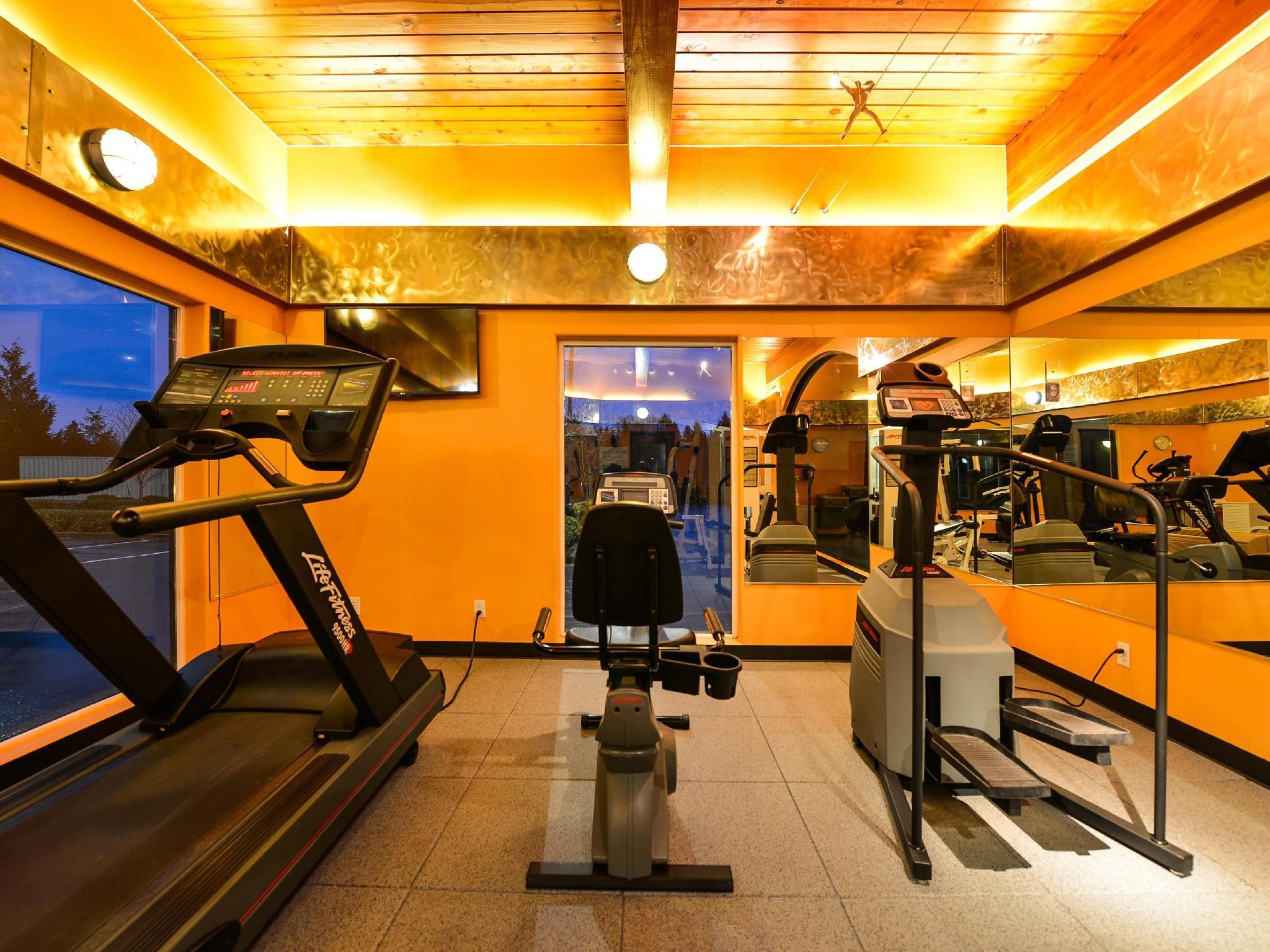 Holiday Inn Express Vancouver North By Ihg Dış mekan fotoğraf