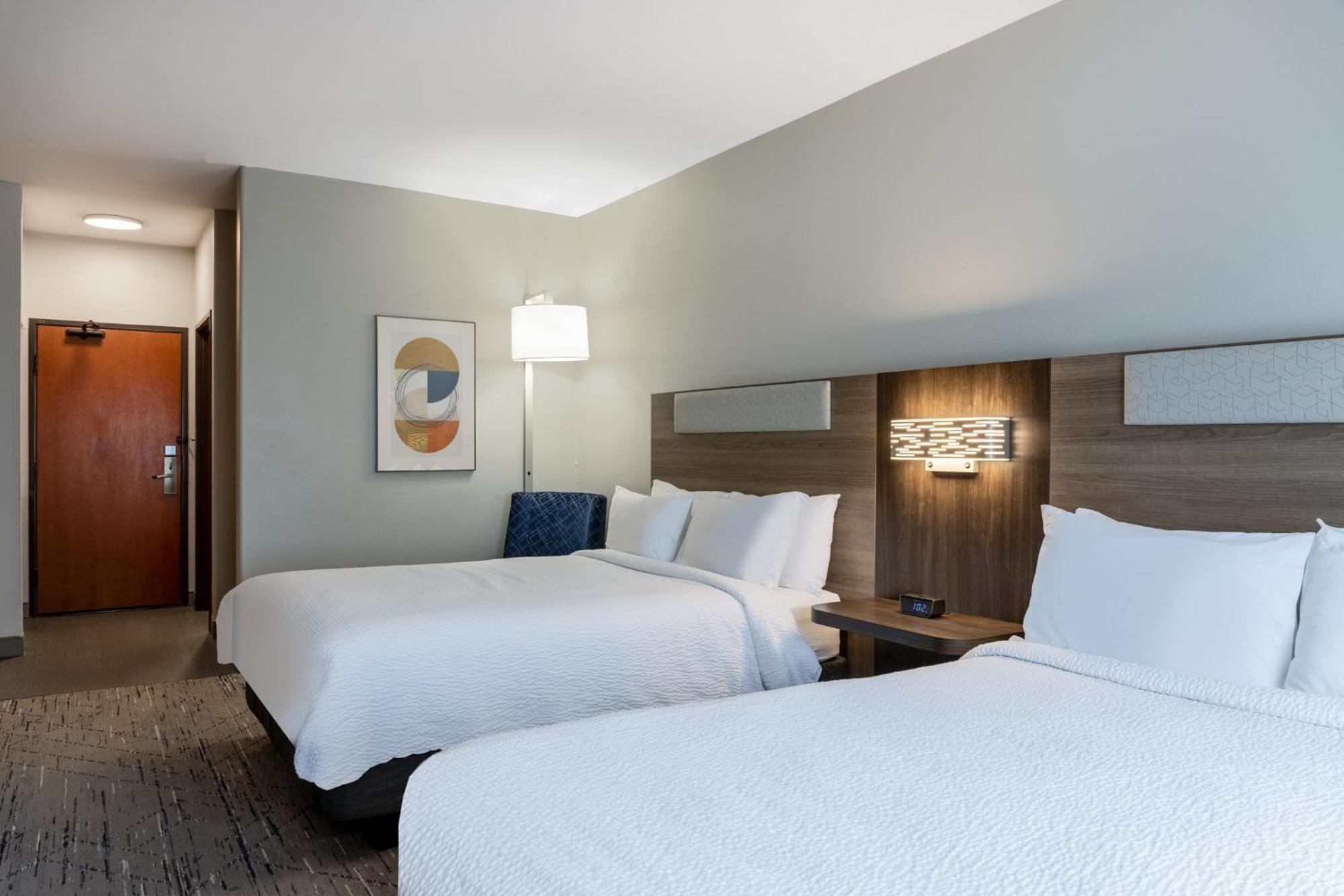 Holiday Inn Express Vancouver North By Ihg Dış mekan fotoğraf